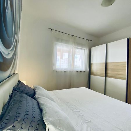 Luna Maris Apartments Zadar Buitenkant foto