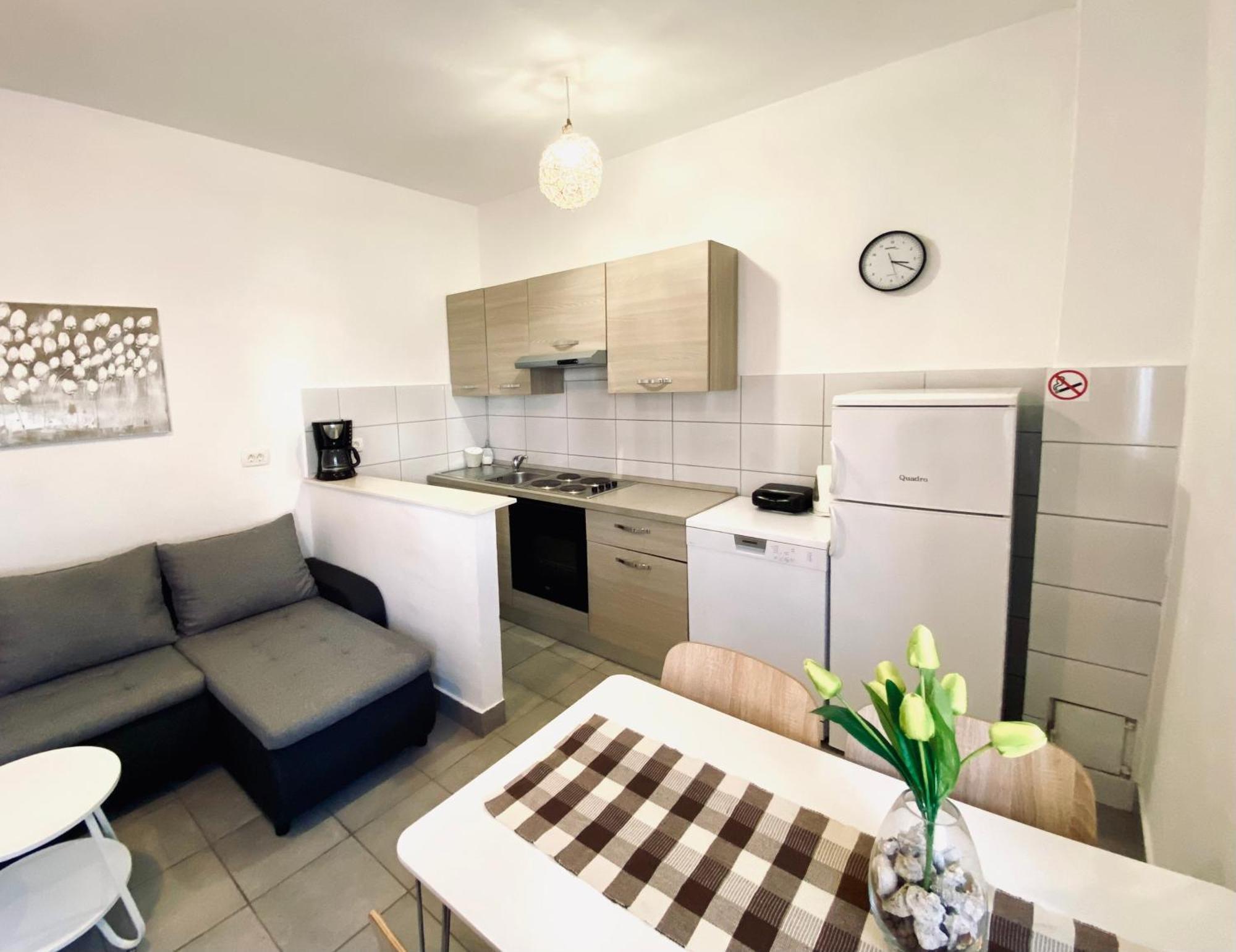 Luna Maris Apartments Zadar Buitenkant foto